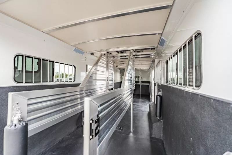 new Horse Trailers Cimarron Trailers Other for sale, in North Jackson, OH Thumbnail 19