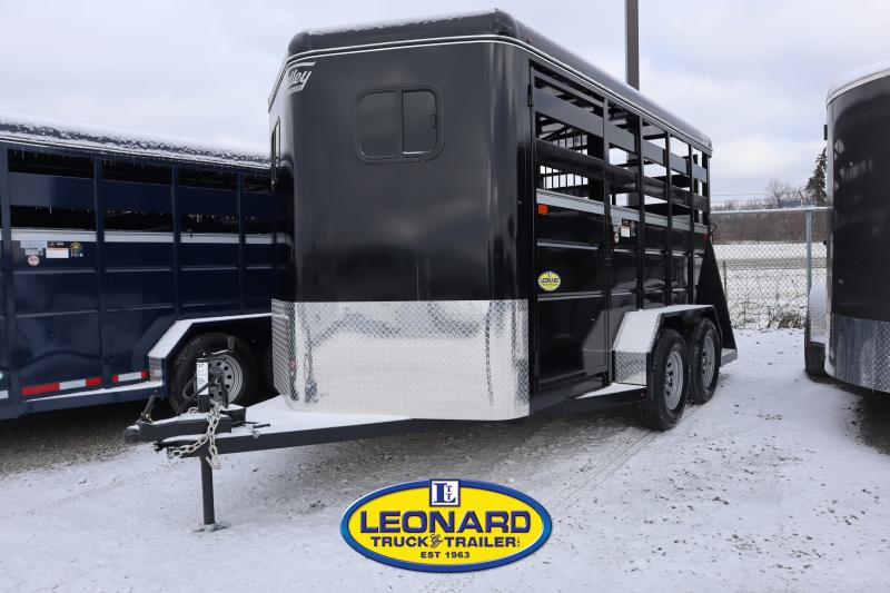 2023 Logan Coach BULLSEYE 2H BP Horse Trailer Two Horse Trailers For