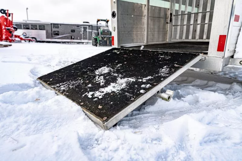 used Stock / Stock Combo Trailers Sundowner Trailers  for sale, in North Jackson, OH Thumbnail 14