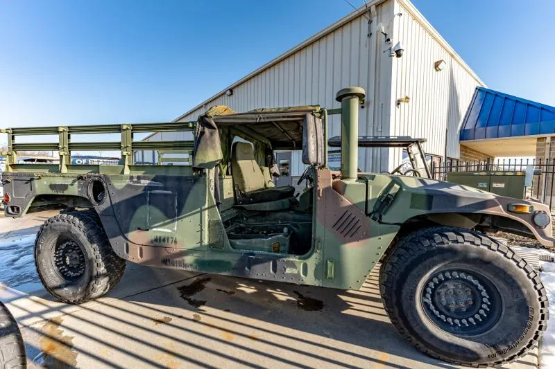 2003 AM General M1123 Truck