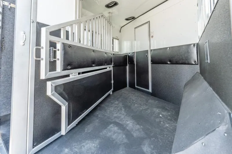 new Horse Trailers Merhow Trailers  for sale, in North Jackson, OH Thumbnail 18