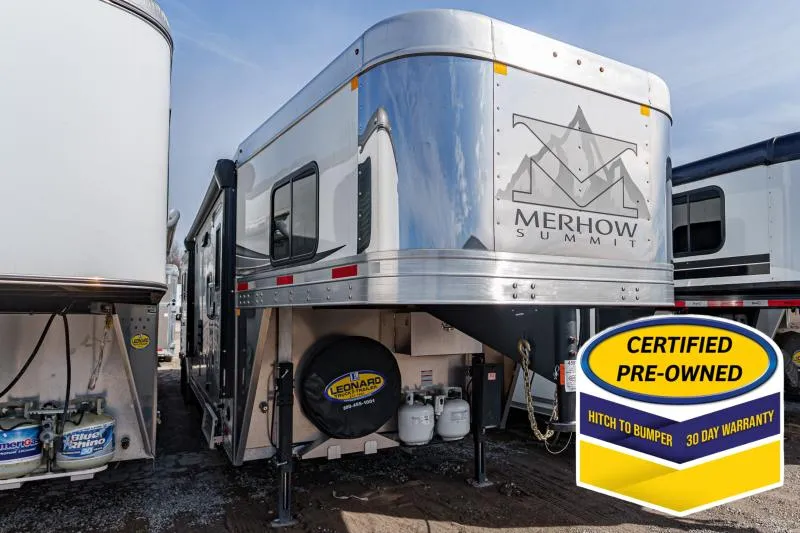 2024 Merhow Trailers 8314 RWS-S Horse Trailer