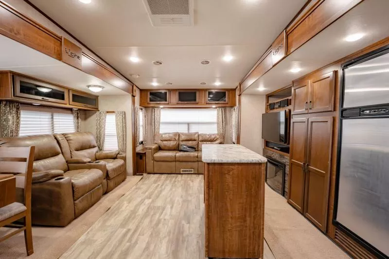 used Travel Trailers Highland Ridge RV  for sale, in North Jackson, OH Thumbnail 13
