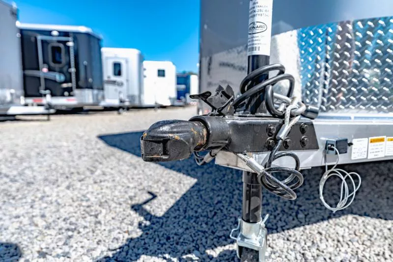 new Horse Trailers Shadow Trailers  for sale, in North Jackson, OH Thumbnail 4