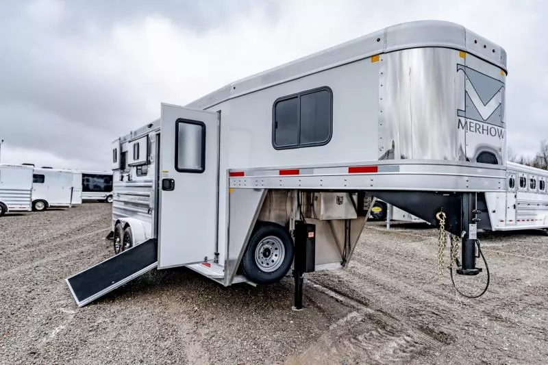new Horse Trailers Merhow Trailers  for sale, in North Jackson, OH Thumbnail 11