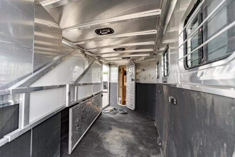 used Horse Trailers Kiefer Manufacturing  for sale, in North Jackson, OH Thumbnail 21