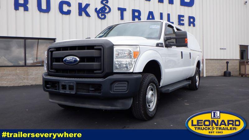 2012 FORD F250 SUPER DUTY V8 CREW CAB XL 4WD 2012 FORD F250 SUPER DUTY V8 CREW CAB XL 4WD