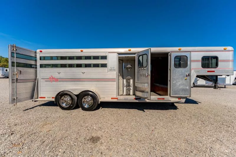 used Horse Trailers Side Kick  for sale, in North Jackson, OH Thumbnail 12