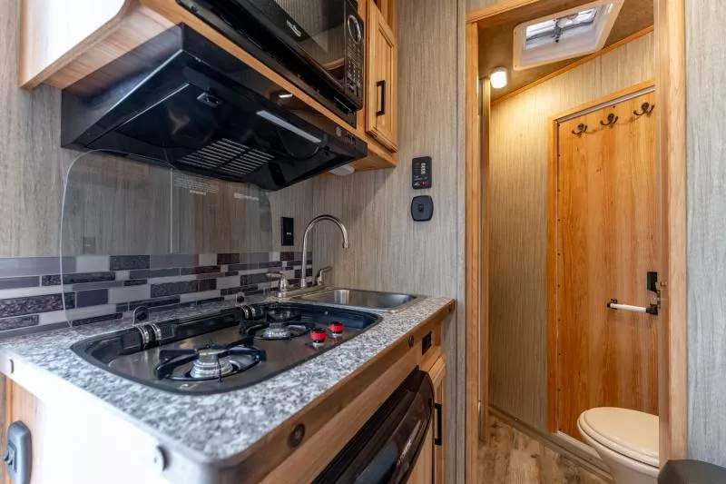 used Horse Trailers Bison Trailers  for sale, in North Jackson, OH Thumbnail 12