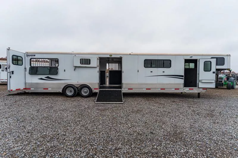 used Horse Trailers Shadow Trailers  for sale, in North Jackson, OH Thumbnail 13