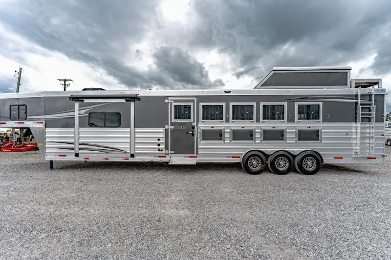 new Horse Trailers Merhow Trailers  for sale, in North Jackson, OH Thumbnail 11