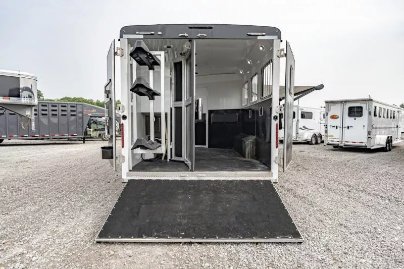 used Horse Trailers Bison Trailers  for sale, in North Jackson, OH Thumbnail 21