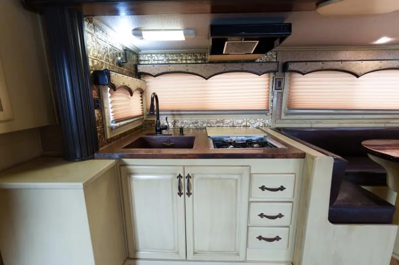 used Horse Trailers Sundowner Trailers  for sale, in North Jackson, OH Thumbnail 34