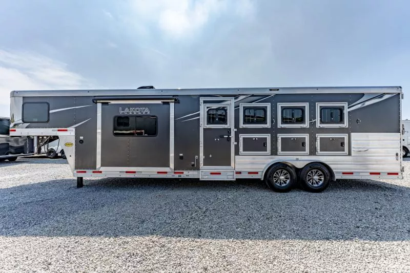 used Horse Trailers Lakota  for sale, in North Jackson, OH Thumbnail 10