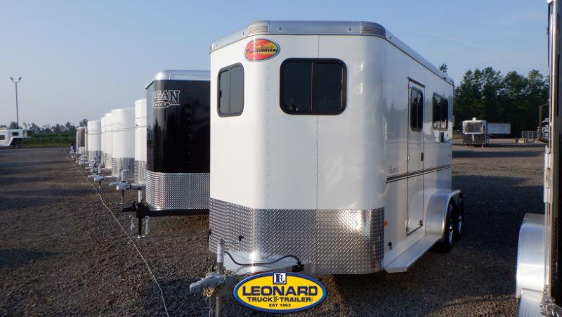 2022 2 HORSE SUNDOWNER BUMPER PULL W/DRESS HORSE TRAILER 2022 2 HORSE SUNDOWNER BUMPER PULL W/DRESS HORSE TRAILER