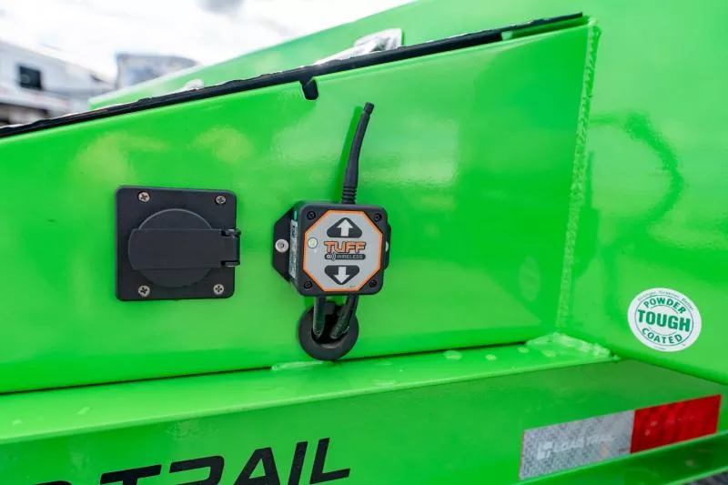 new Equipment / Flatbed Trailers Load Trail  for sale, in North Jackson, OH Thumbnail 11