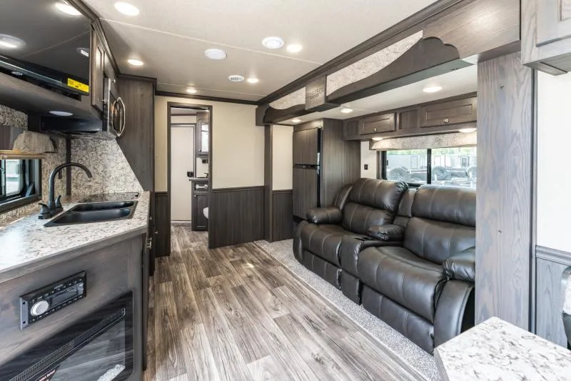 new Horse Trailers Merhow Trailers  for sale, in North Jackson, OH Thumbnail 18