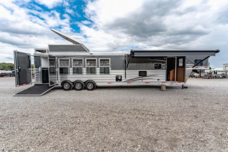 new Horse Trailers Merhow Trailers  for sale, in North Jackson, OH Thumbnail 22