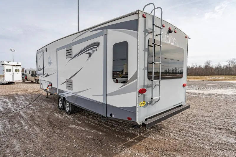 used Travel Trailers Highland Ridge RV  for sale, in North Jackson, OH Thumbnail 9