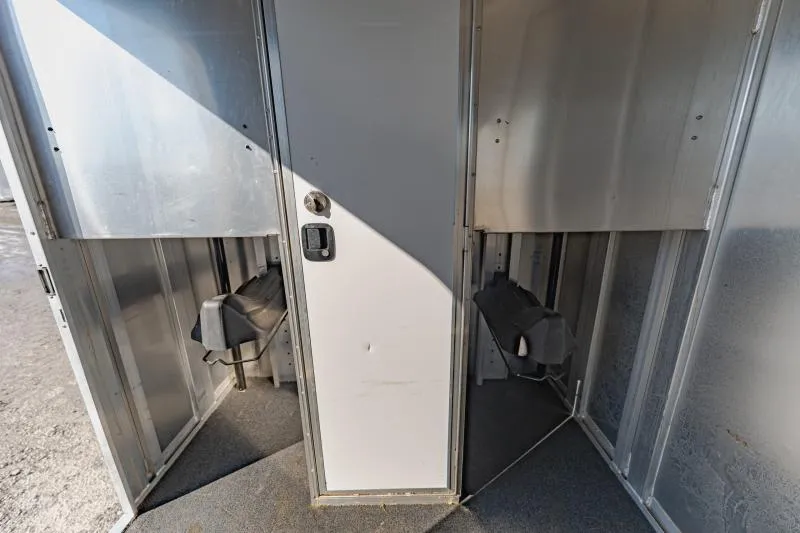 used Horse Trailers Featherlite  for sale, in North Jackson, OH Thumbnail 17