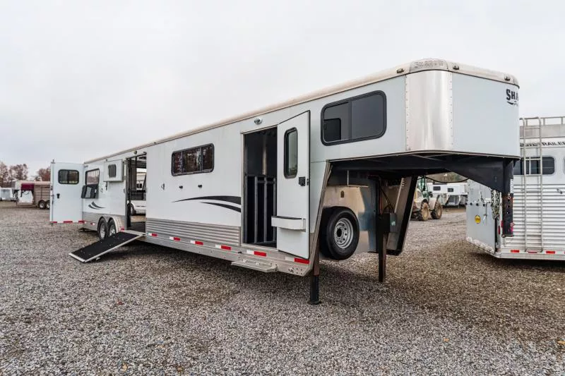 used Horse Trailers Shadow Trailers  for sale, in North Jackson, OH Thumbnail 11