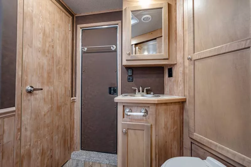 new Horse Trailers Merhow Trailers  for sale, in North Jackson, OH Thumbnail 19