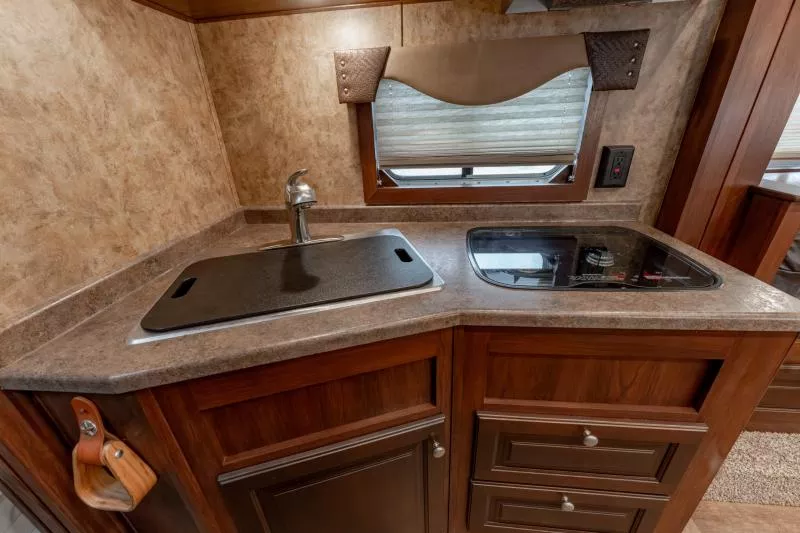 used Horse Trailers Exiss Trailers  for sale, in North Jackson, OH Thumbnail 16