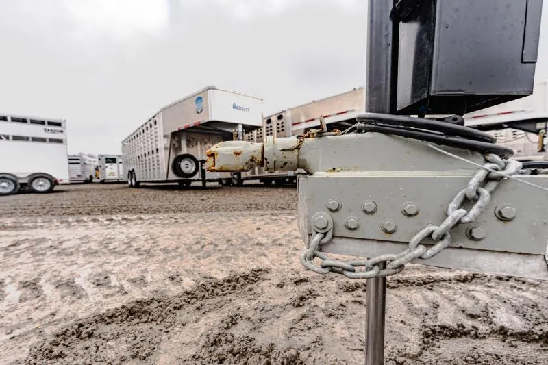 used Horse Trailers Bloomer  for sale, in North Jackson, OH Thumbnail 4
