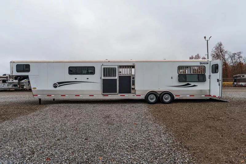 used Horse Trailers Shadow Trailers  for sale, in North Jackson, OH Thumbnail 18