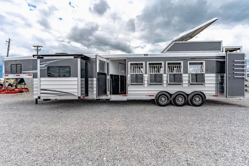 new Horse Trailers Merhow Trailers  for sale, in North Jackson, OH Thumbnail 27