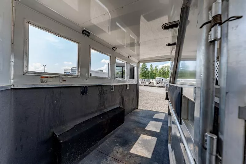 used Horse Trailers Lakota  for sale, in North Jackson, OH Thumbnail 26
