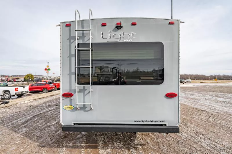 used Travel Trailers Highland Ridge RV  for sale, in North Jackson, OH Thumbnail 8