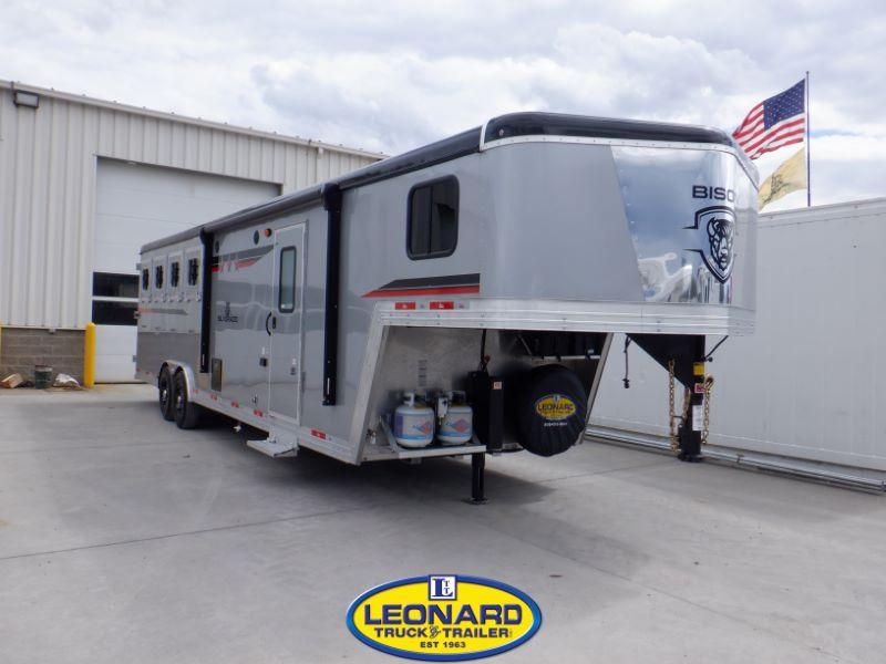 2022 New 4 Horse Bison SV8409B Gooseneck With 9' Living Quarters Horse Trailer 2022 New 4 Horse Bison SV8409B Gooseneck With 9' Living Quarters Horse Trailer