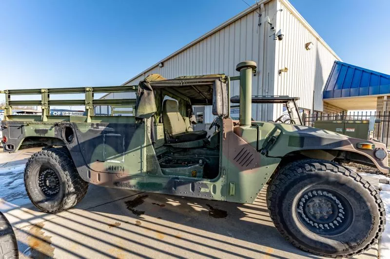 2003 AM General M1123 Truck