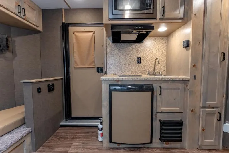 new Horse Trailers Shadow Trailers  for sale, in North Jackson, OH Thumbnail 13