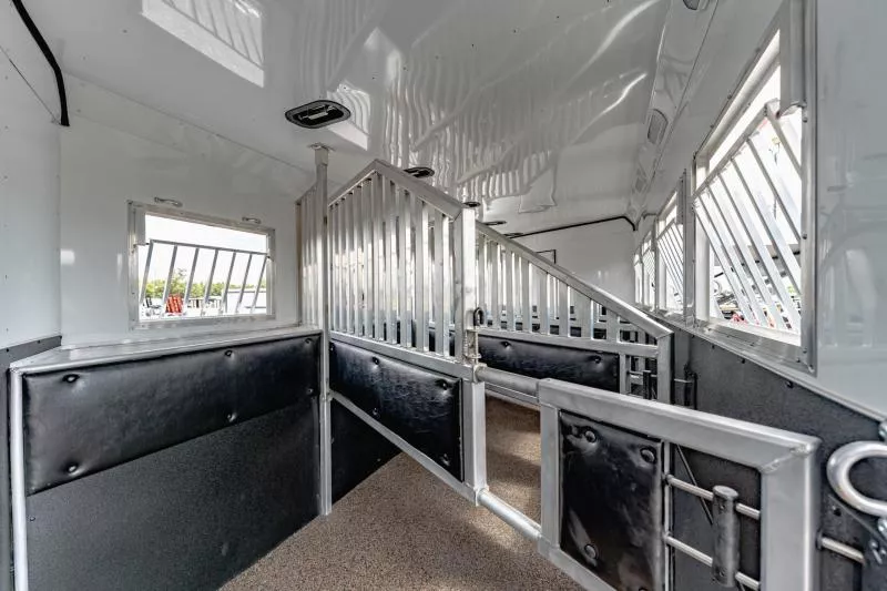 new Horse Trailers Merhow Trailers  for sale, in North Jackson, OH Thumbnail 28