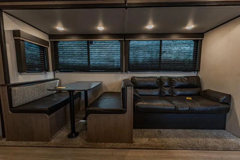 used Travel Trailers Keystone RV  for sale, in North Jackson, OH Thumbnail 19