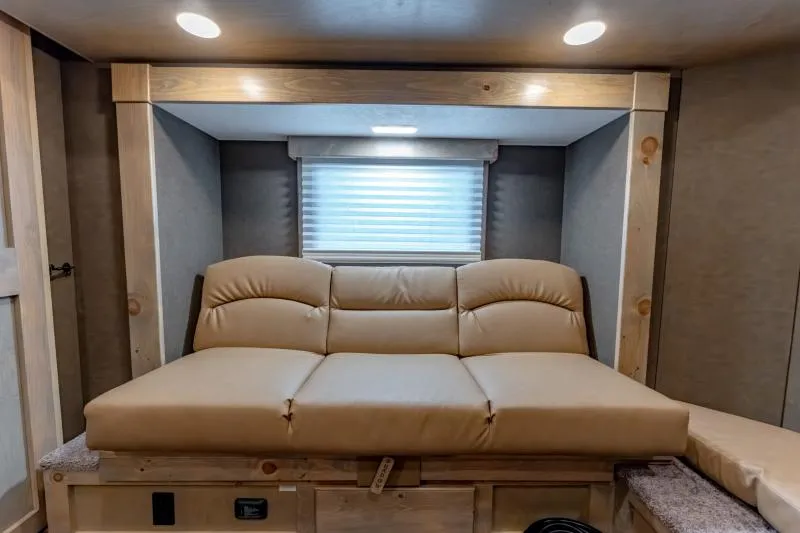 new Horse Trailers Shadow Trailers  for sale, in North Jackson, OH Thumbnail 12