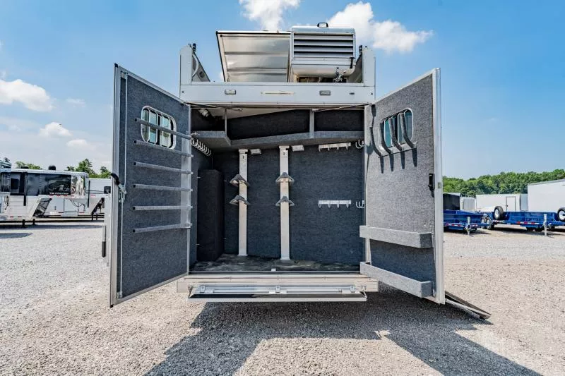 used Horse Trailers Bloomer  for sale, in North Jackson, OH Thumbnail 26