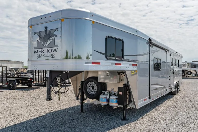 new Horse Trailers Merhow Trailers  for sale, in North Jackson, OH Thumbnail 4