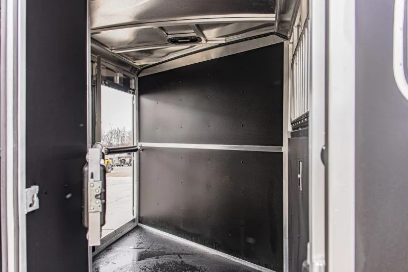 new Horse Trailers Shadow Trailers  for sale, in North Jackson, OH Thumbnail 16