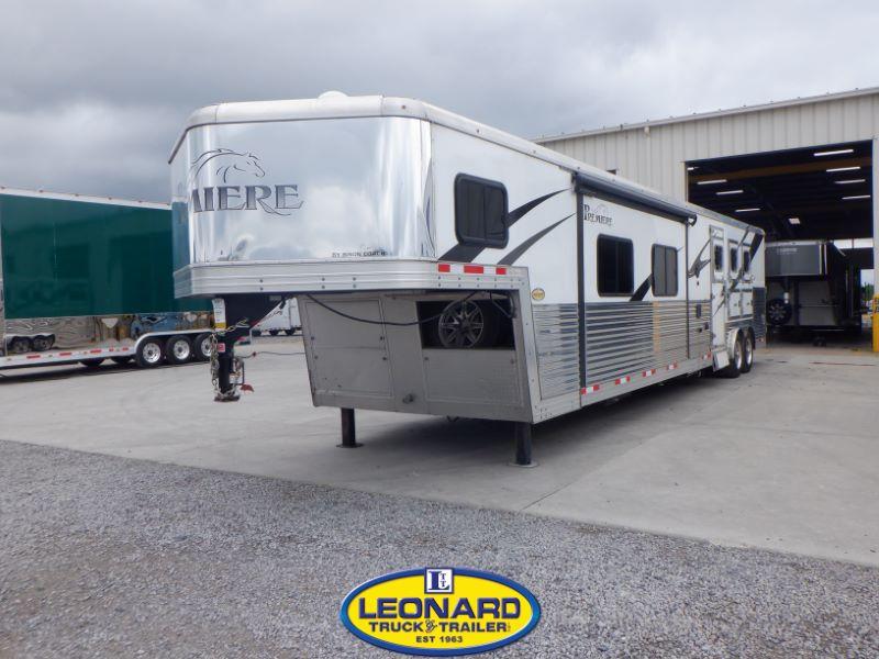 2017 Used 3 Horse Bison 8317PR Gooseneck With 17' Living Quarters Horse Trailer 2017 Used 3 Horse Bison 8317PR Gooseneck With 17' Living Quarters Horse Trailer