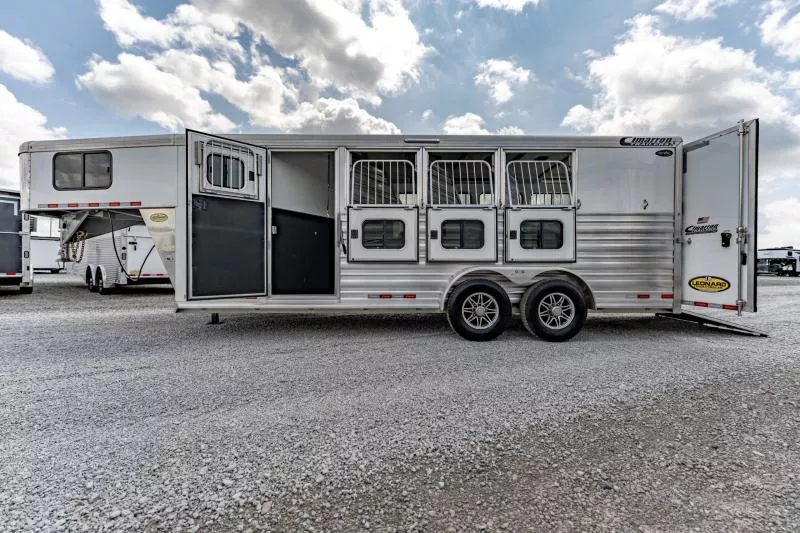 used Horse Trailers Cimarron Trailers  for sale, in North Jackson, OH Thumbnail 17