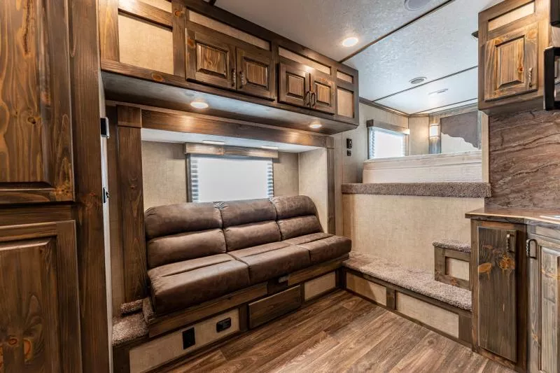 used Toy Haulers Shadow Trailers  for sale, in North Jackson, OH Thumbnail 12