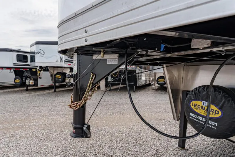 new Horse Trailers Bison Trailers  for sale, in North Jackson, OH Thumbnail 4