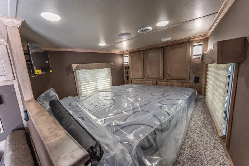 new Horse Trailers Merhow Trailers  for sale, in North Jackson, OH Thumbnail 25