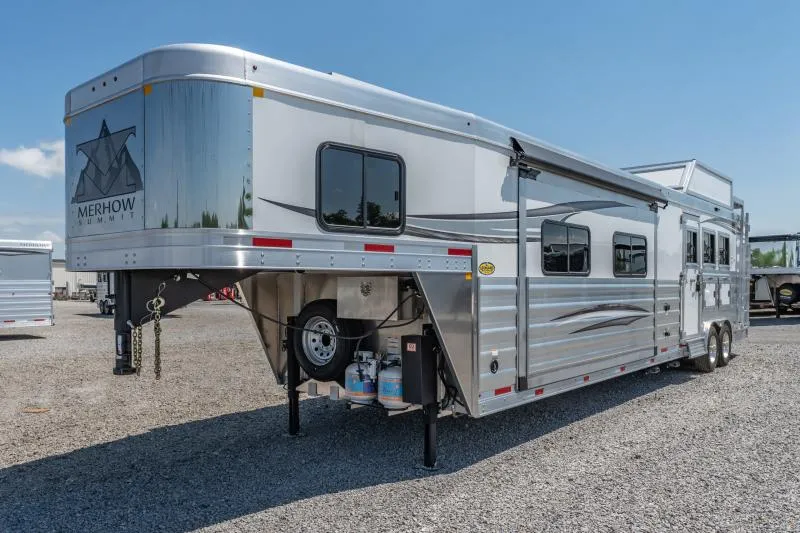 new Horse Trailers Merhow Trailers  for sale, in North Jackson, OH Thumbnail 9