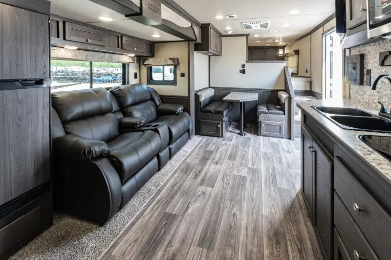 new Horse Trailers Merhow Trailers  for sale, in North Jackson, OH Thumbnail 23