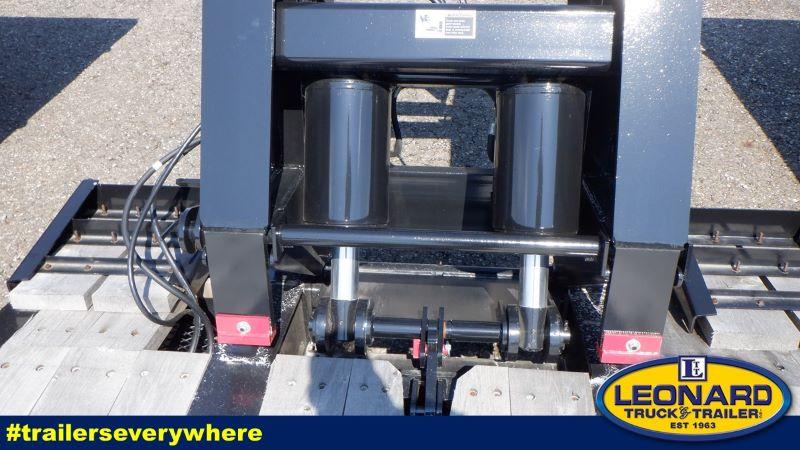 2022 Rogers Trailers CR35GR-35T Equipment Trailer 2022 Rogers Trailers CR35GR-35T Equipment Trailer