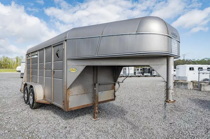2008 Calico 2HGN Horse Trailer